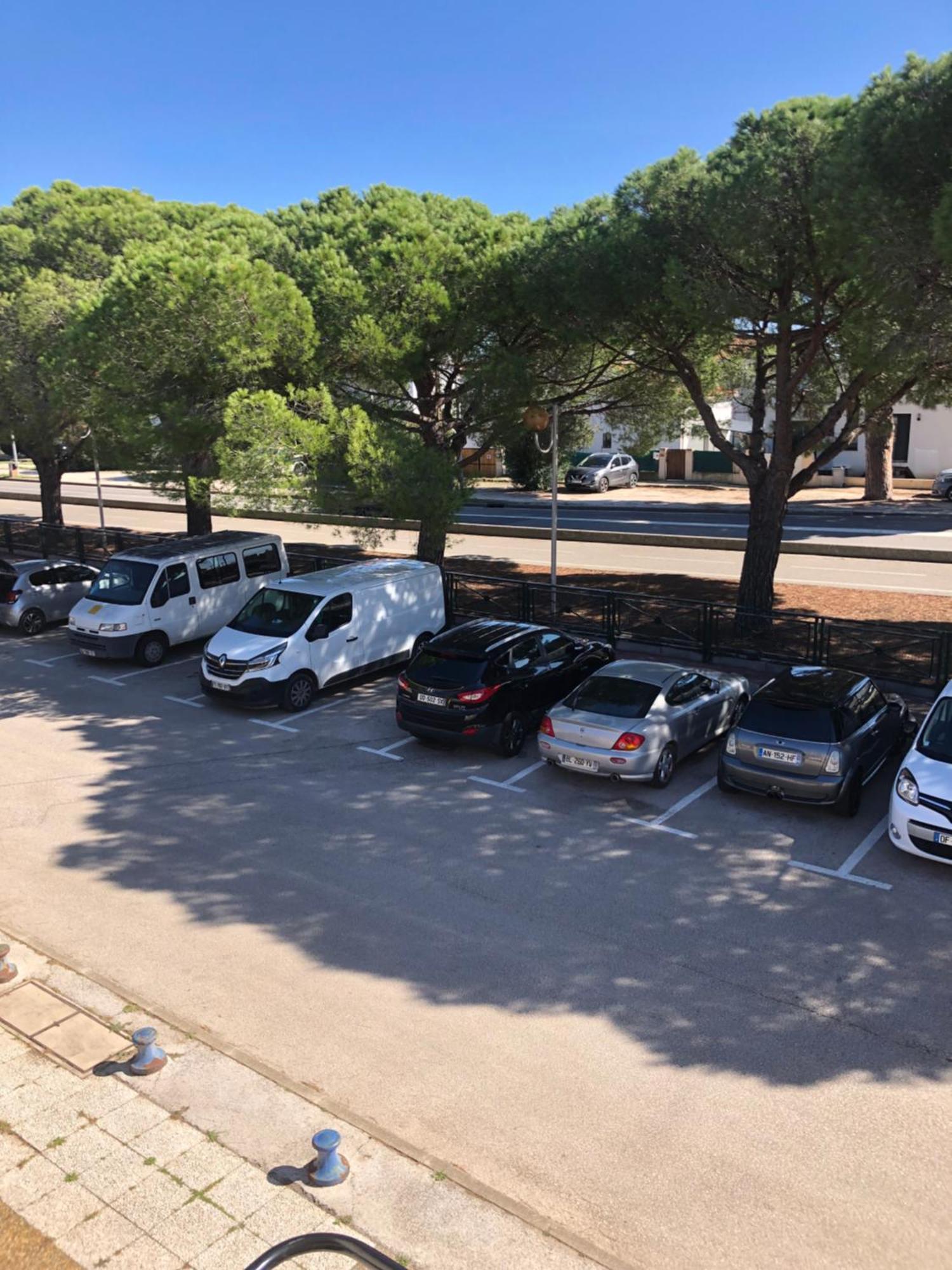 T2 Bord De Mer Plage De L'Ayguade Hyères Buitenkant foto